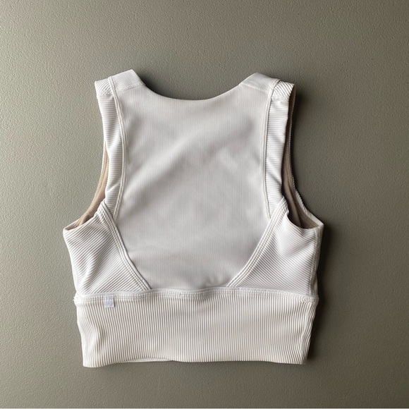 Lululemon Kick Swerve Bra Texture Size 4 - Picture 3 of 6